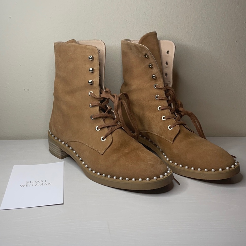 Stuart Weitzman Sondra Boots Size 9B